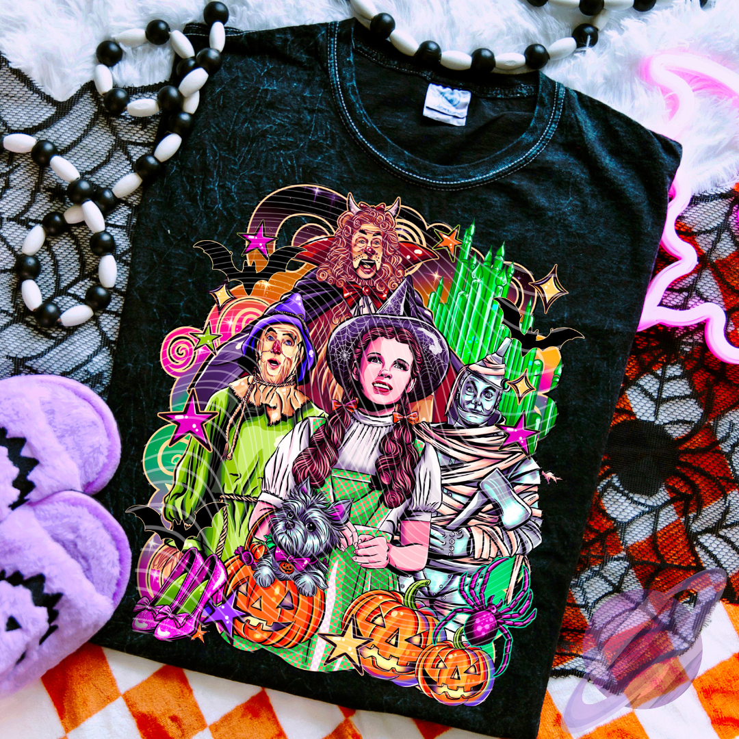 SPOOKY WIZ TEE