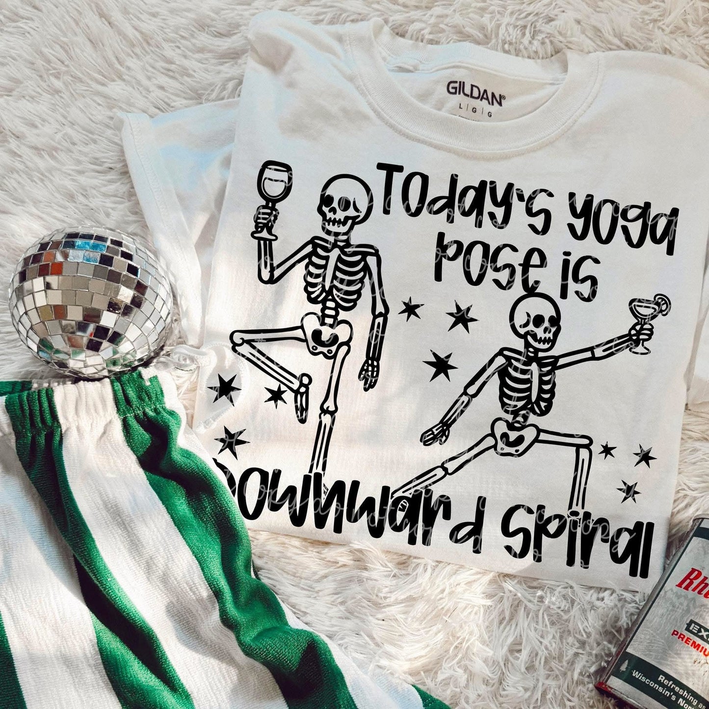 DOWNWARD SPIRAL TEE